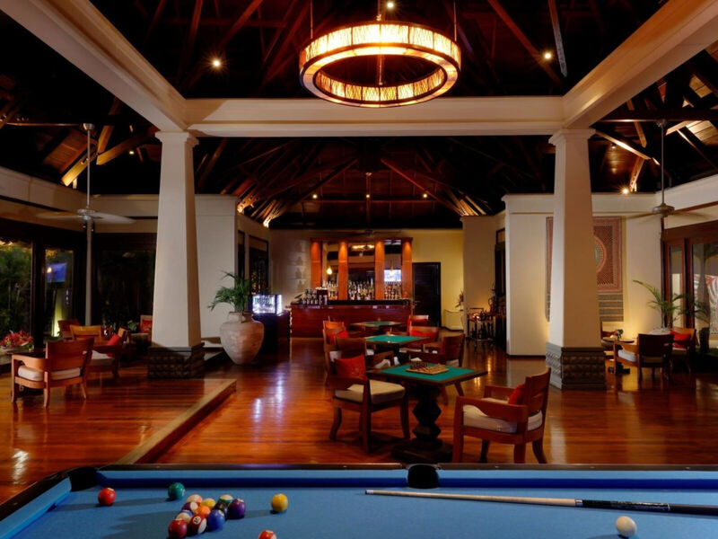 Shanti Maurice Resort &Amp; Spa