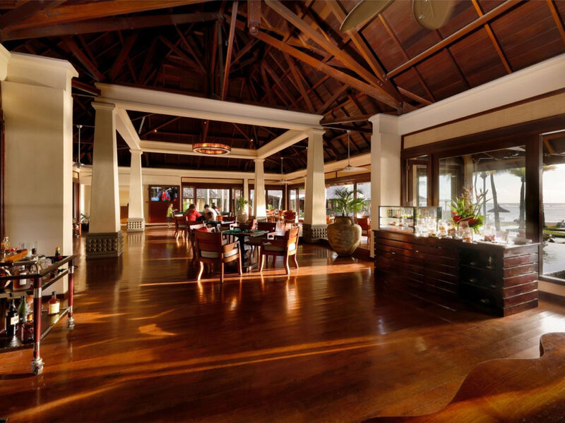 Shanti Maurice Resort &Amp; Spa