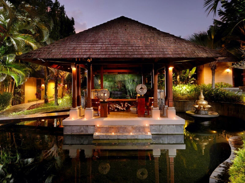 Shanti Maurice Resort &Amp; Spa
