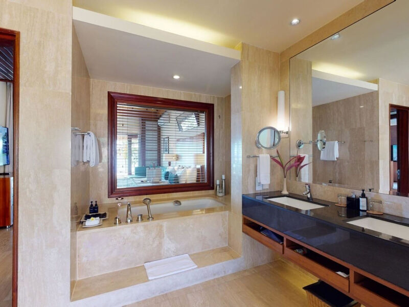 Shanti Maurice Resort &Amp; Spa