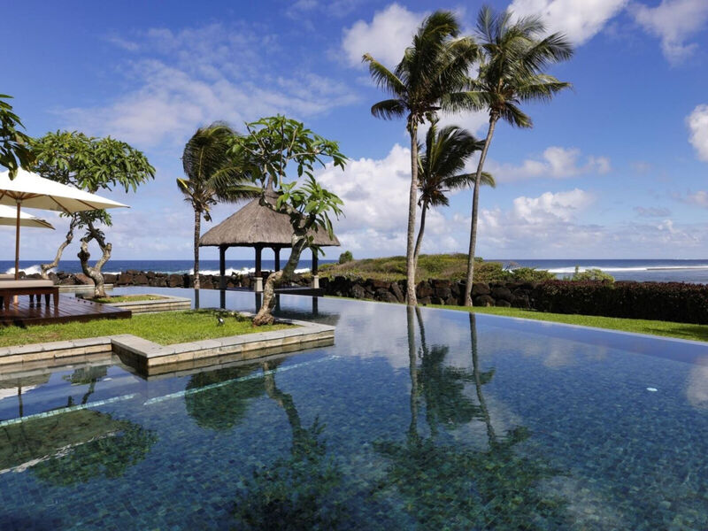 Shanti Maurice Resort &Amp; Spa