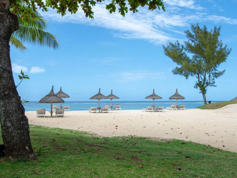 Shanti Maurice Resort &Amp; Spa