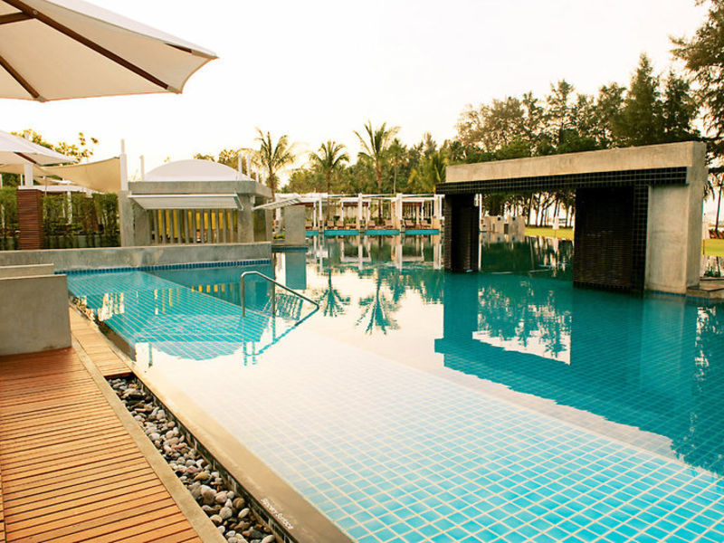 Sheraton Krabi Beach Resort