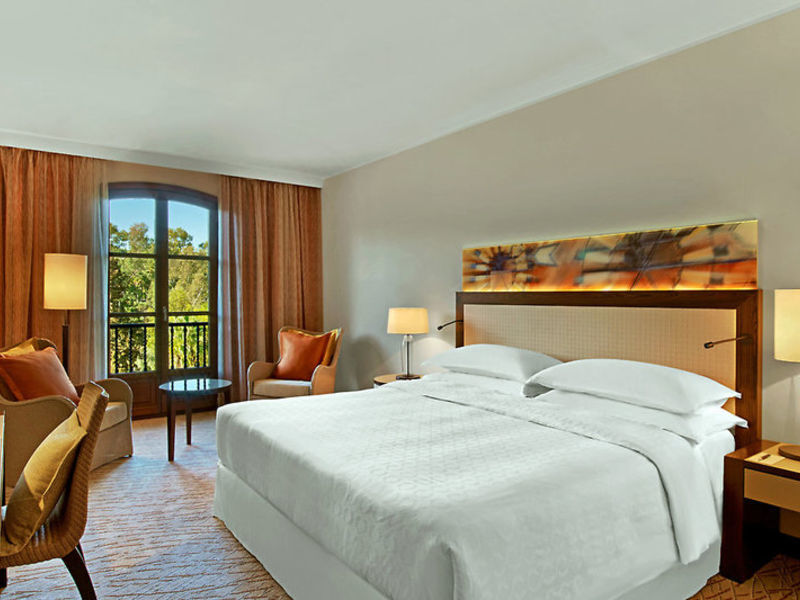Sheraton Mall. Arabella Golfh.