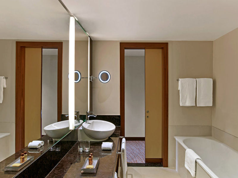 Sheraton Mall. Arabella Golfh.