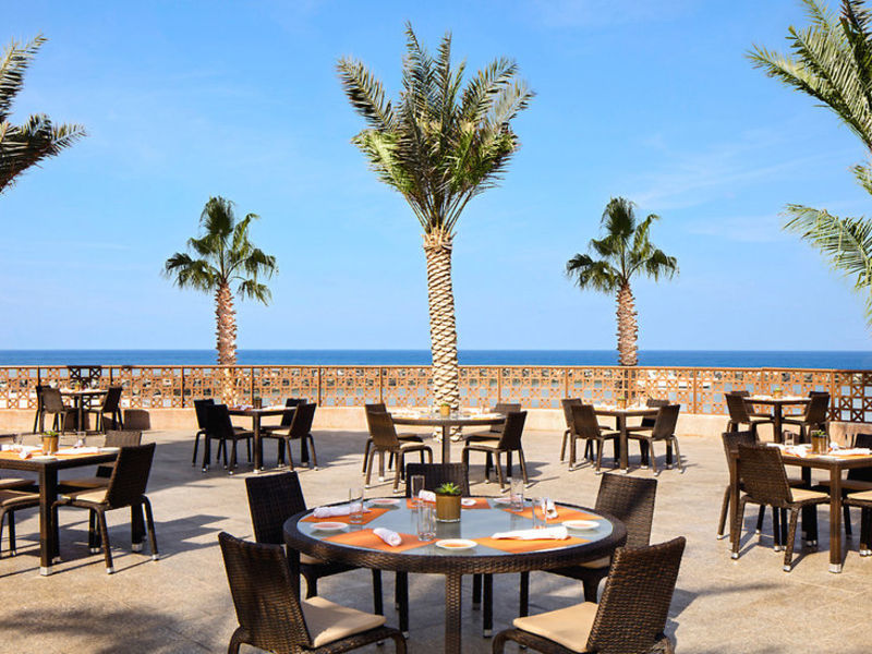 Sheraton Sharjah Beach R & S