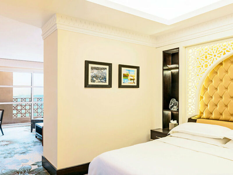 Sheraton Sharjah Beach R & S