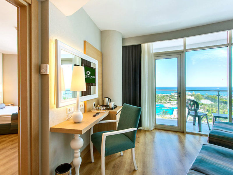 Sherwood Breezes Resort