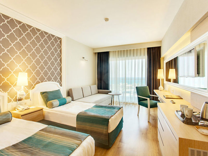 Sherwood Breezes Resort