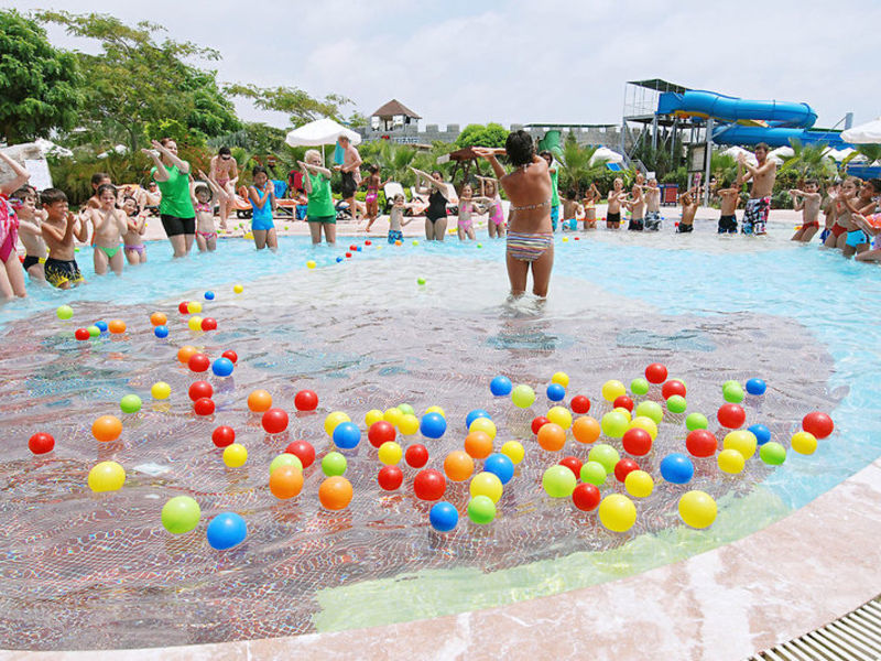 Sherwood Breezes Resort
