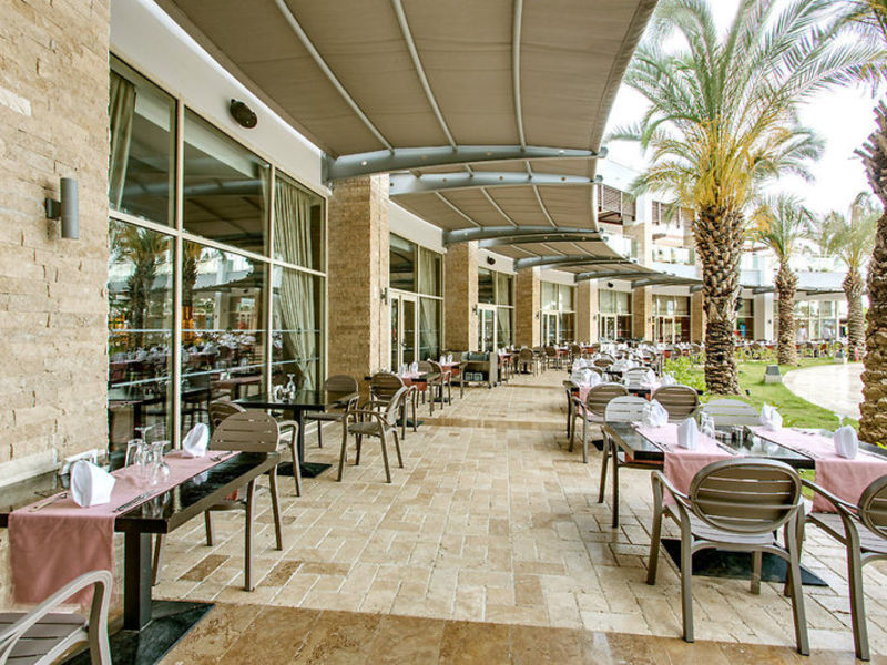 Sherwood Breezes Resort