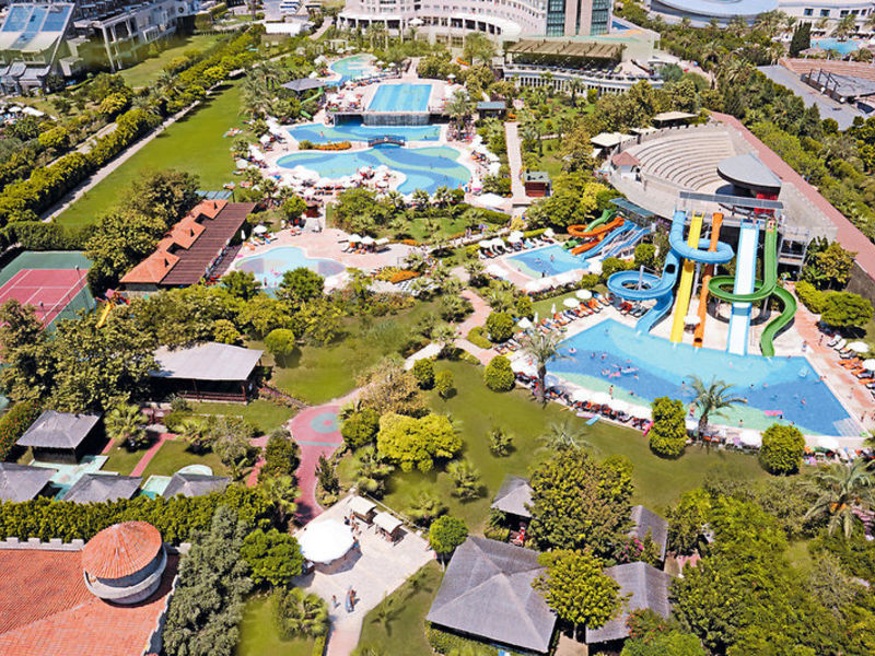 Sherwood Breezes Resort