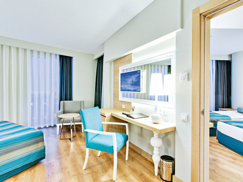 Sherwood Breezes Resort