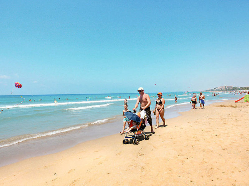Side Beach