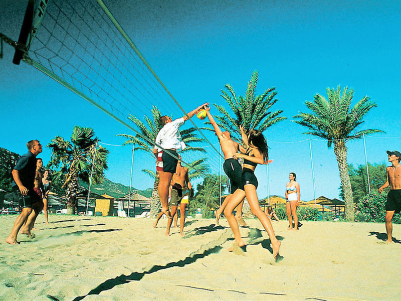 Side Beach