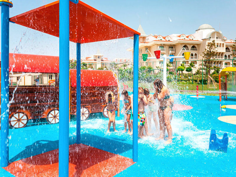 Side Star Resort