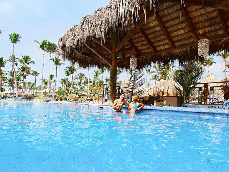 Sirenis Cocotal Beach Resort