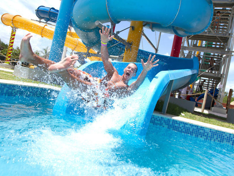 Sirenis Tropical Beach Resort