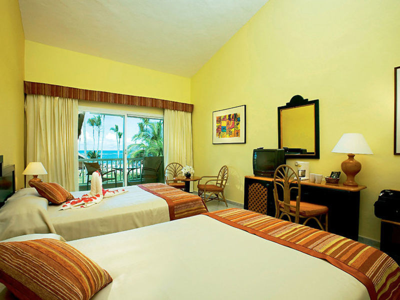 Sirenis Tropical Beach Resort