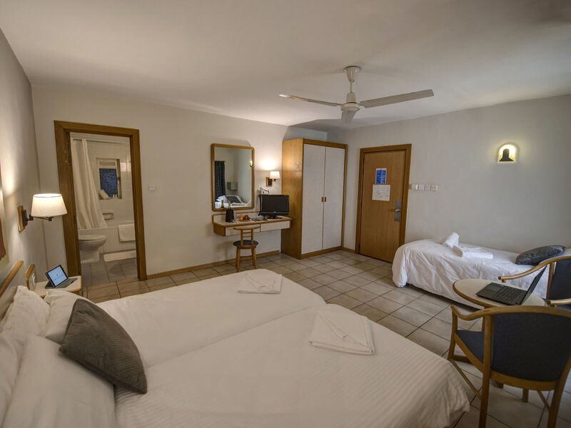 Sliema Chalet Hotel