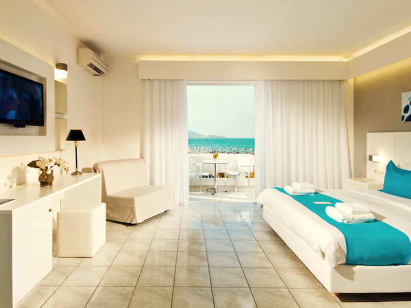smartl MoreMeniBeach / Residence