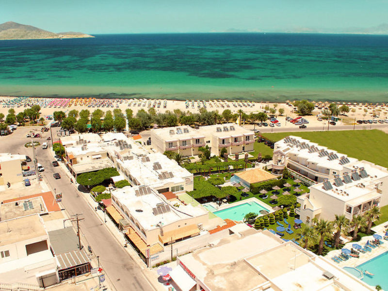 smartl MoreMeniBeach / Residence
