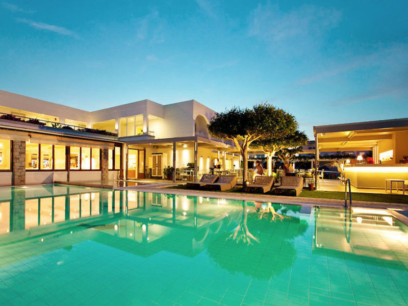 smartl MoreMeniBeach / Residence