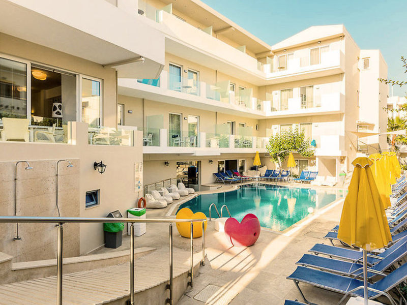smartline Dimitrios Beach