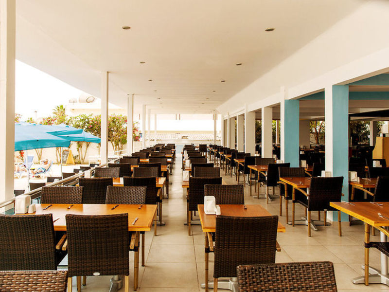 smartline Petunya Beach