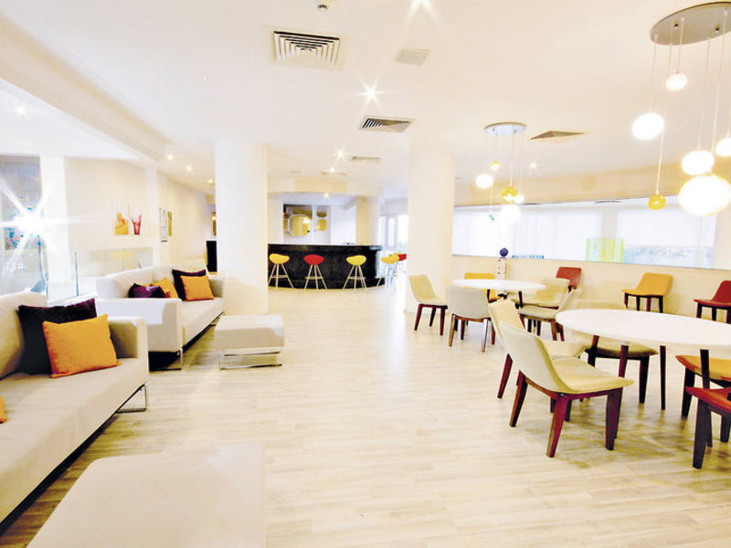 smartline Protaras