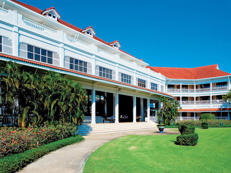 Sofitel Centara Grand