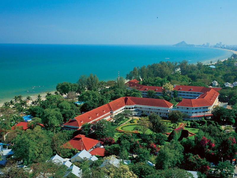 Sofitel Centara Grand