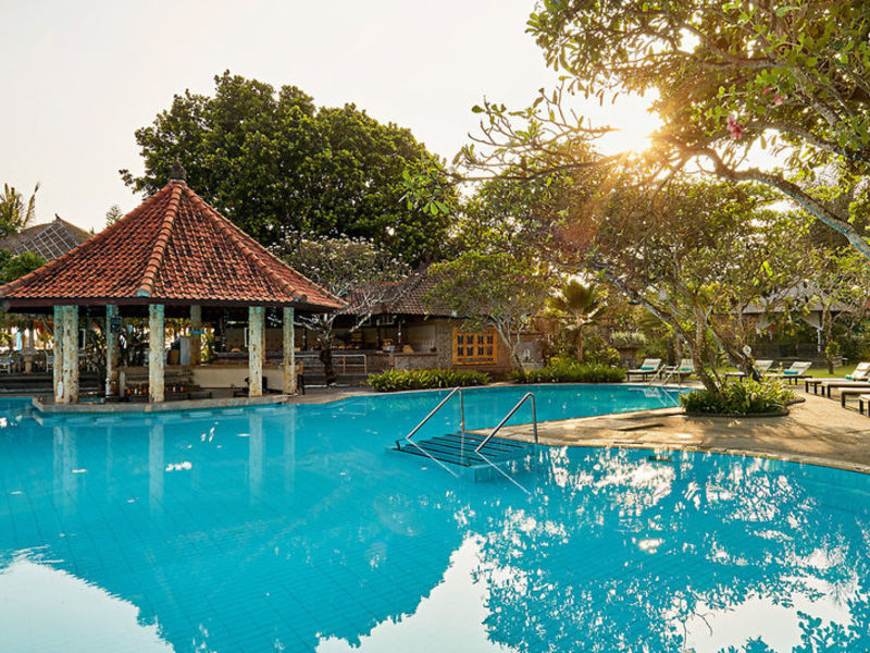 Sol Beach House Benoa Bali