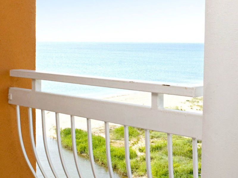 Sol Luna Bay