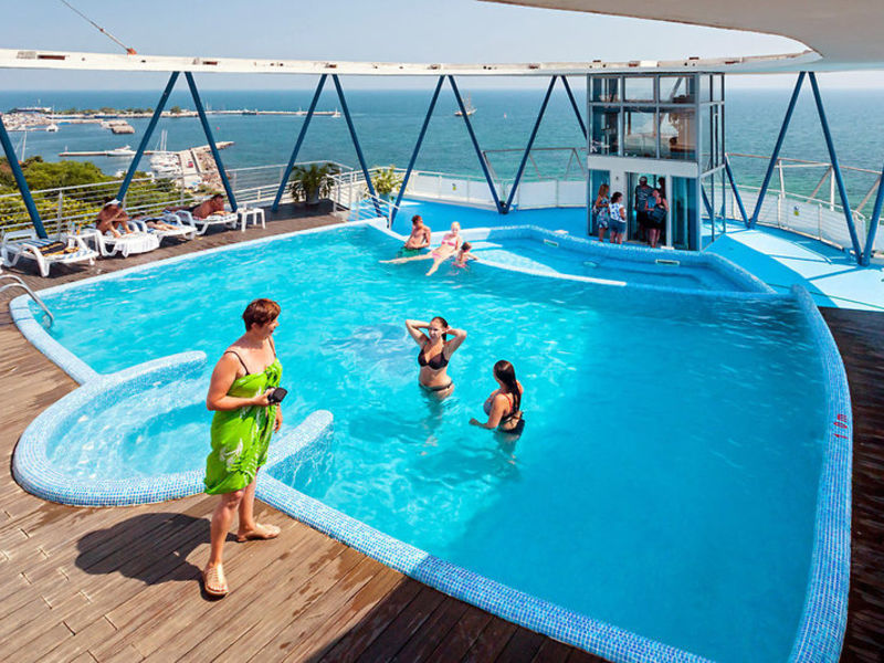 Sol Marina Palace