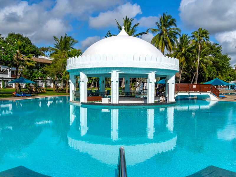 Southern Palms Beach Resort