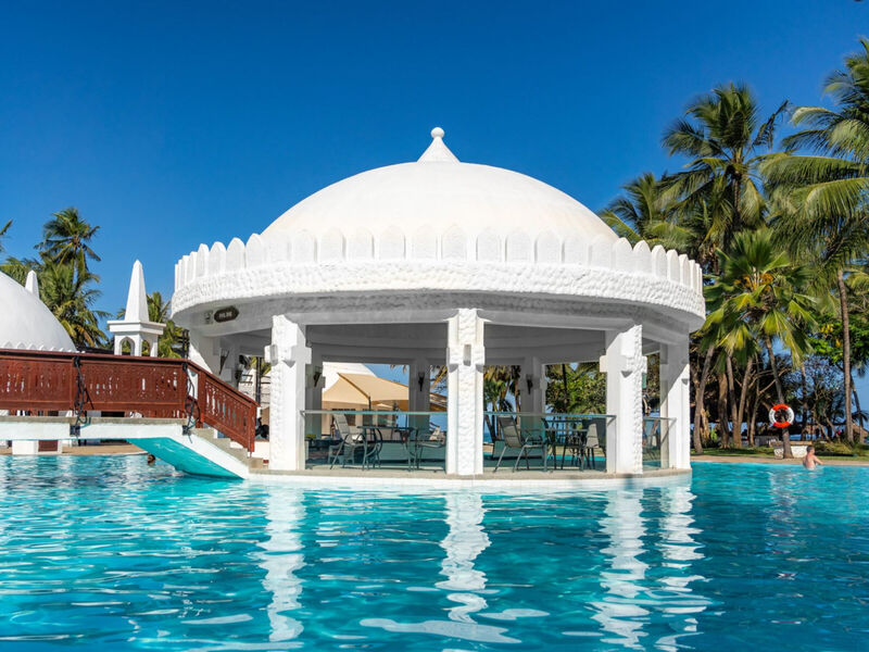 Southern Palms Beach Resort