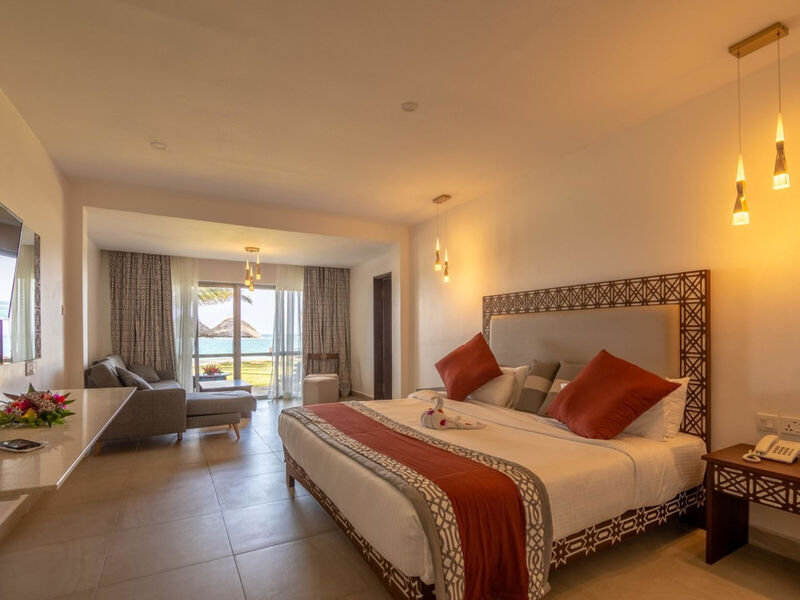 Southern Palms Beach Resort