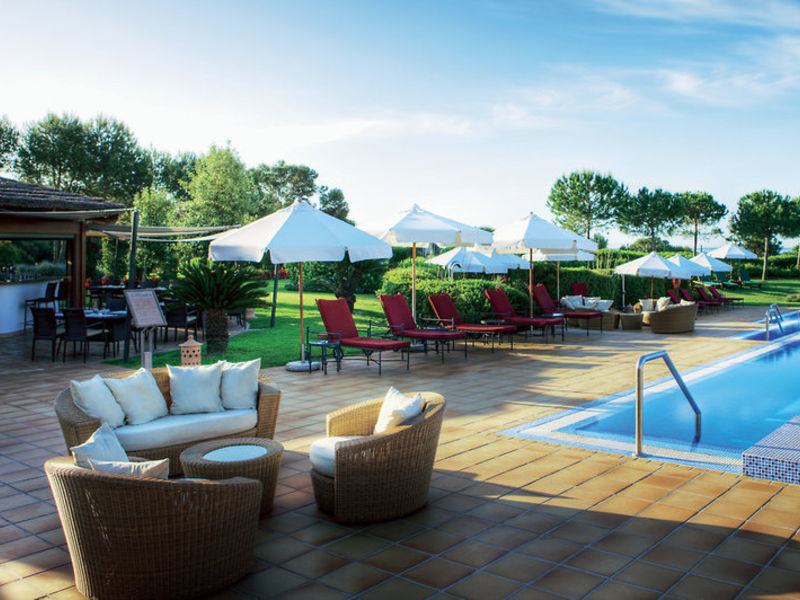 St. Regis Mardavall Resort
