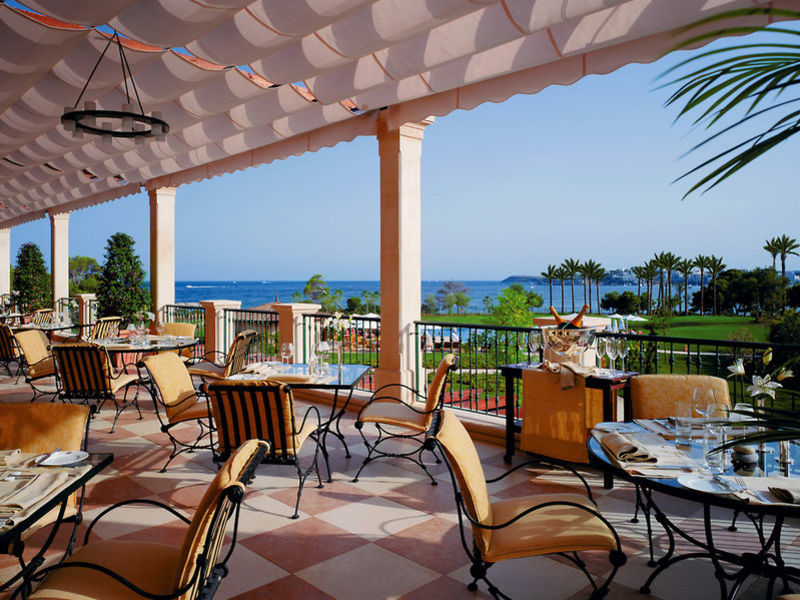 St. Regis Mardavall Resort