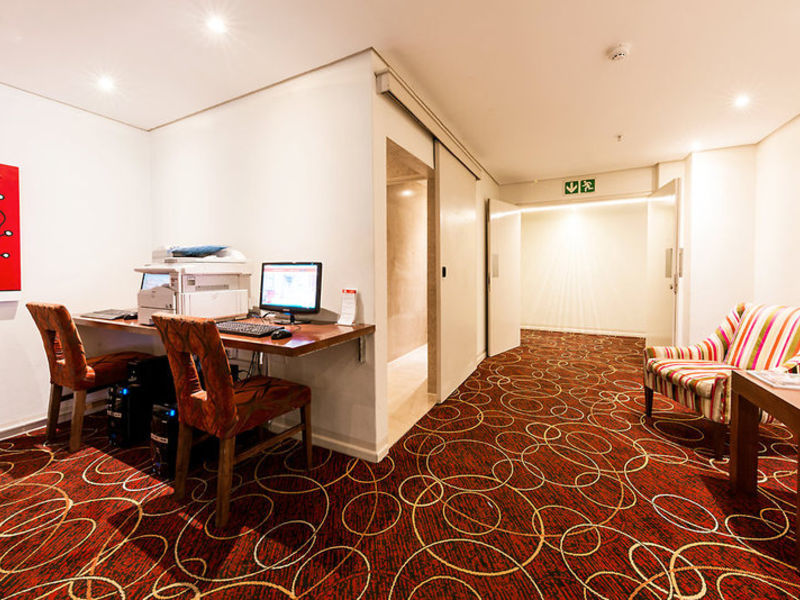 Strand Tower Hotel