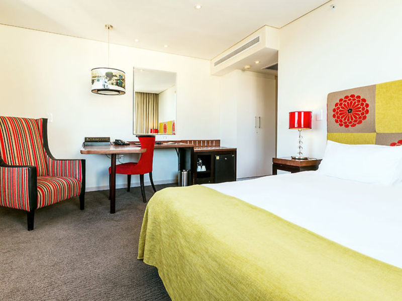 Strand Tower Hotel