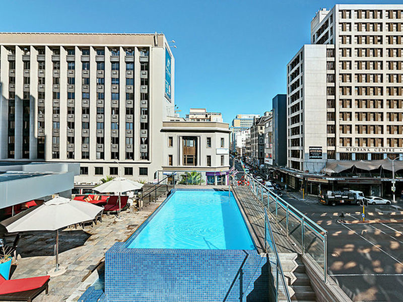 Strand Tower Hotel