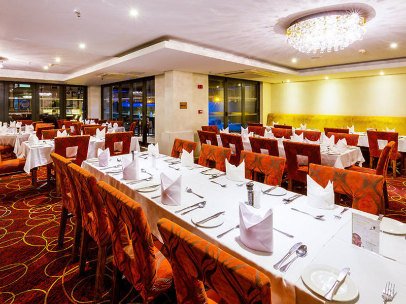 Strand Tower Hotel