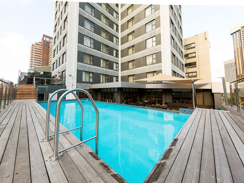 Strand Tower Hotel