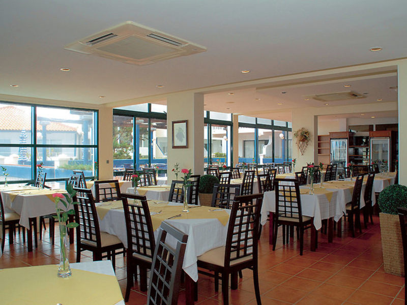Studios Royal Orchid