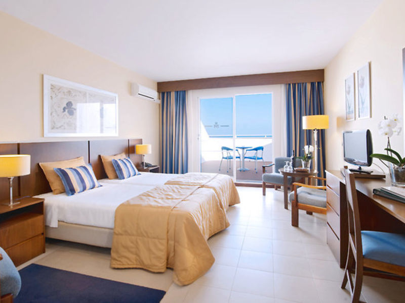 Studios Royal Orchid