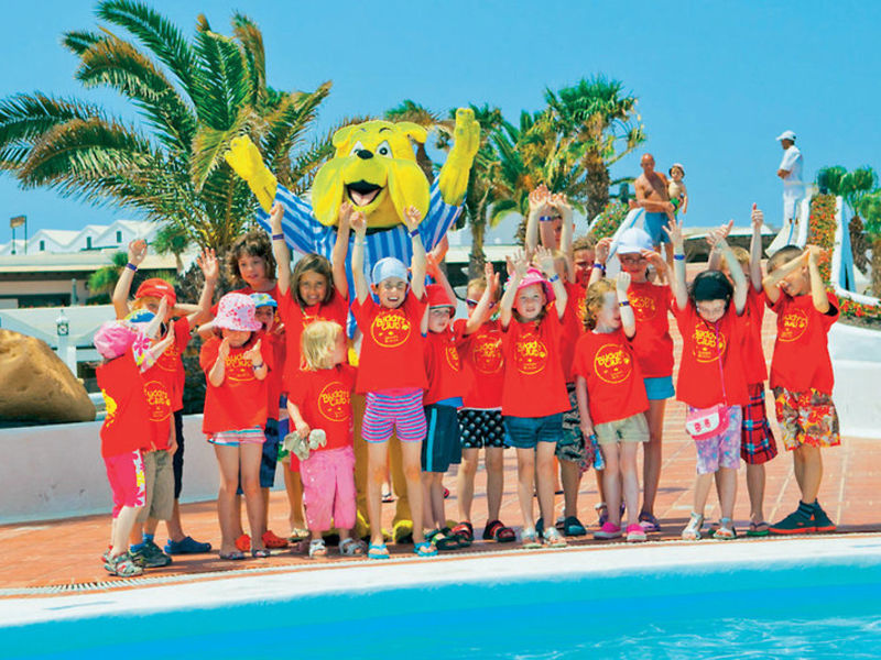 Studios Sands Beach Resor