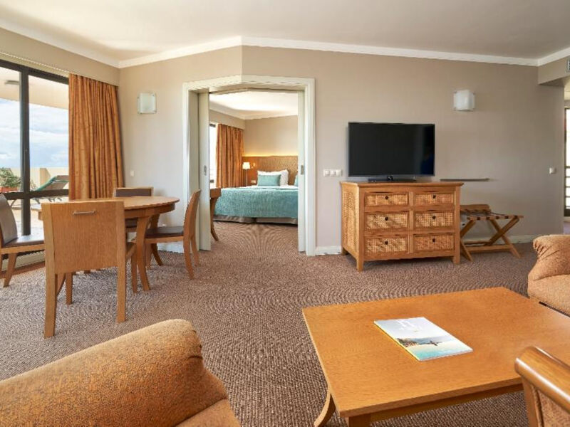 Suite Hotel Eden Mar