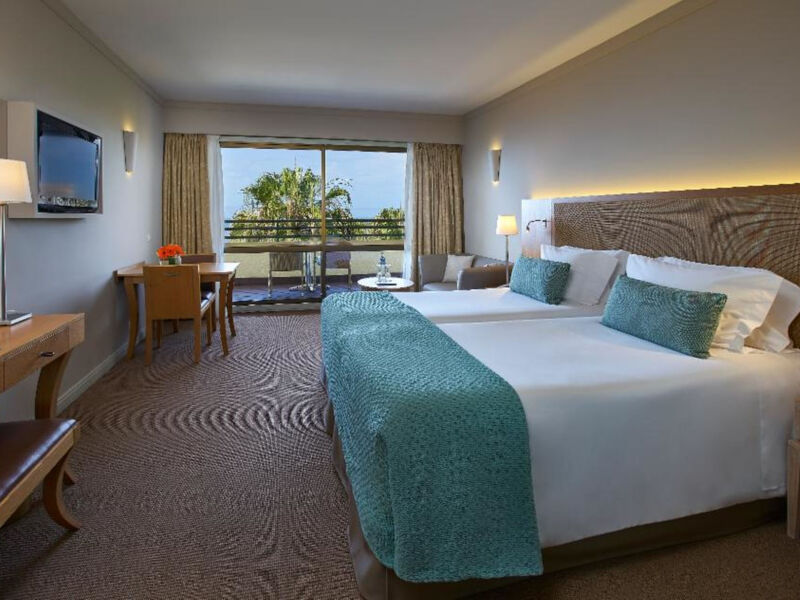 Suite Hotel Eden Mar